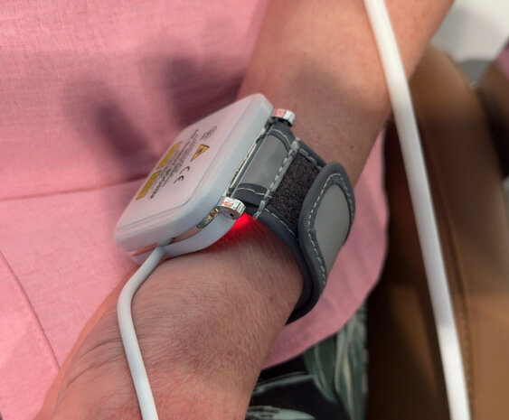 HYDRO 4 HEALTH® | 4500PRO | Gerät zur Wasserstoff-Inhalationstherapie (+ATP-Armband)
